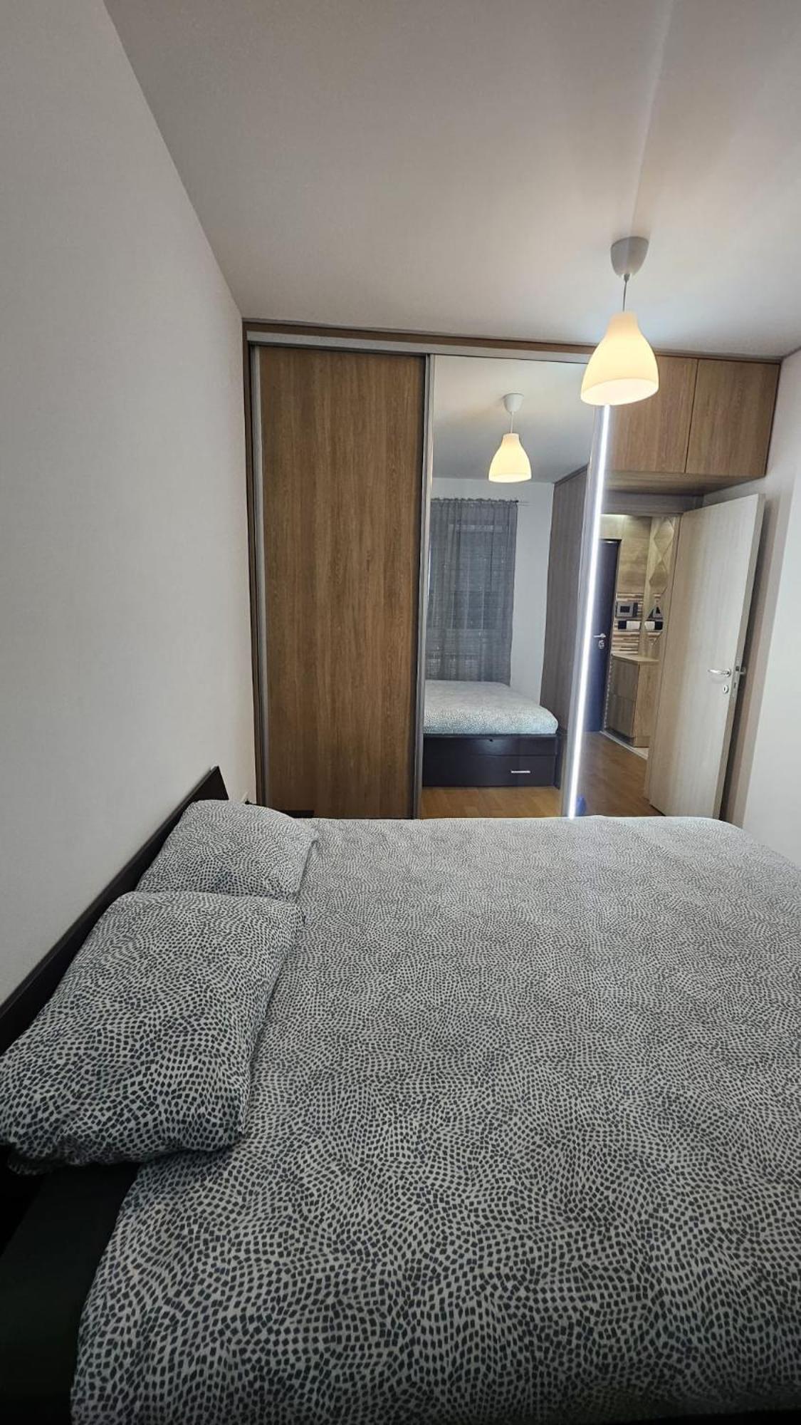 Porodicno-Poslovni Udoban Stan Apartamento Belgrado Exterior foto