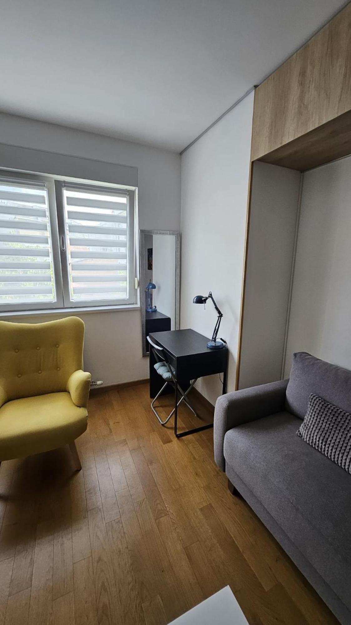Porodicno-Poslovni Udoban Stan Apartamento Belgrado Exterior foto