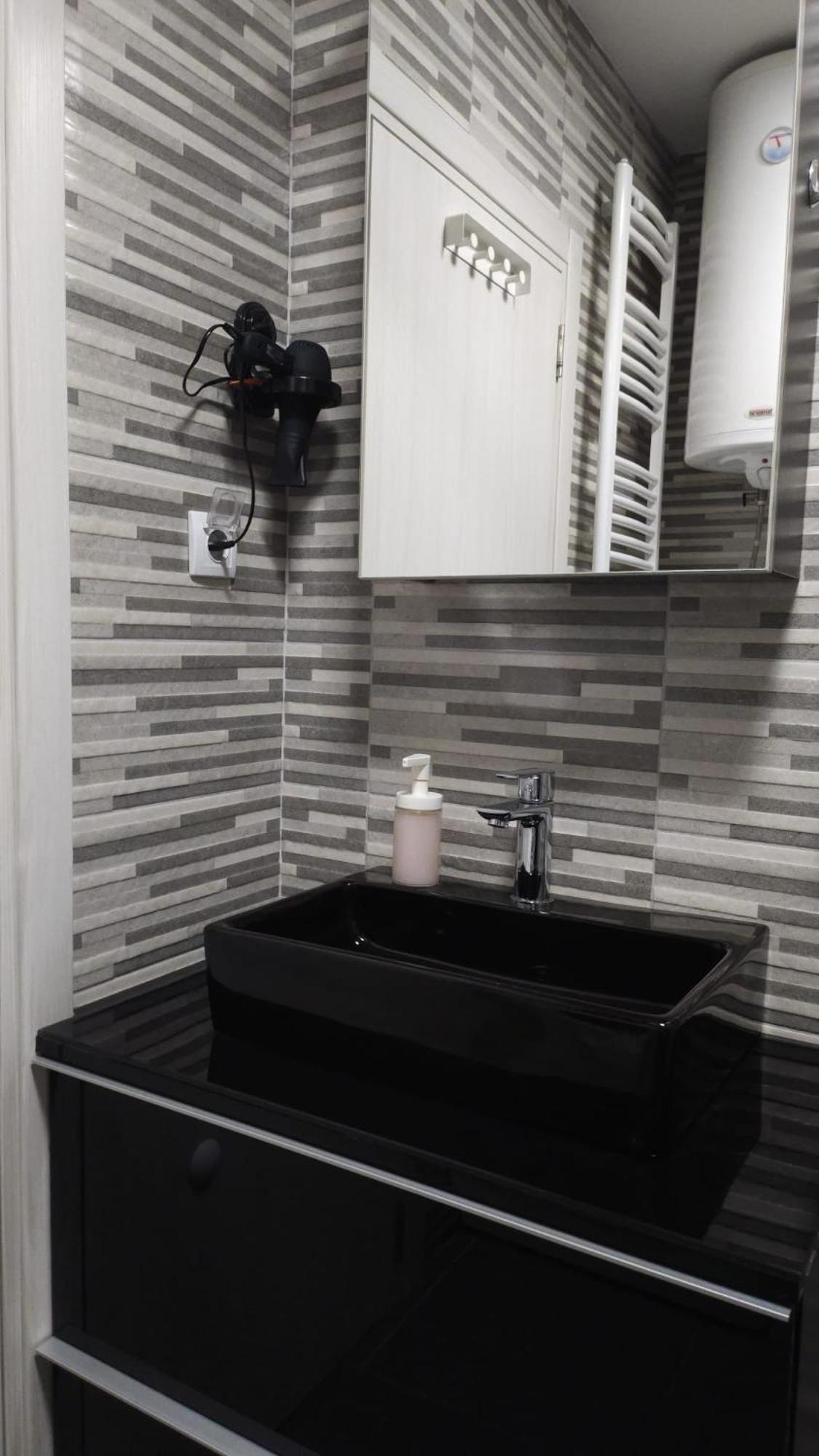 Porodicno-Poslovni Udoban Stan Apartamento Belgrado Exterior foto